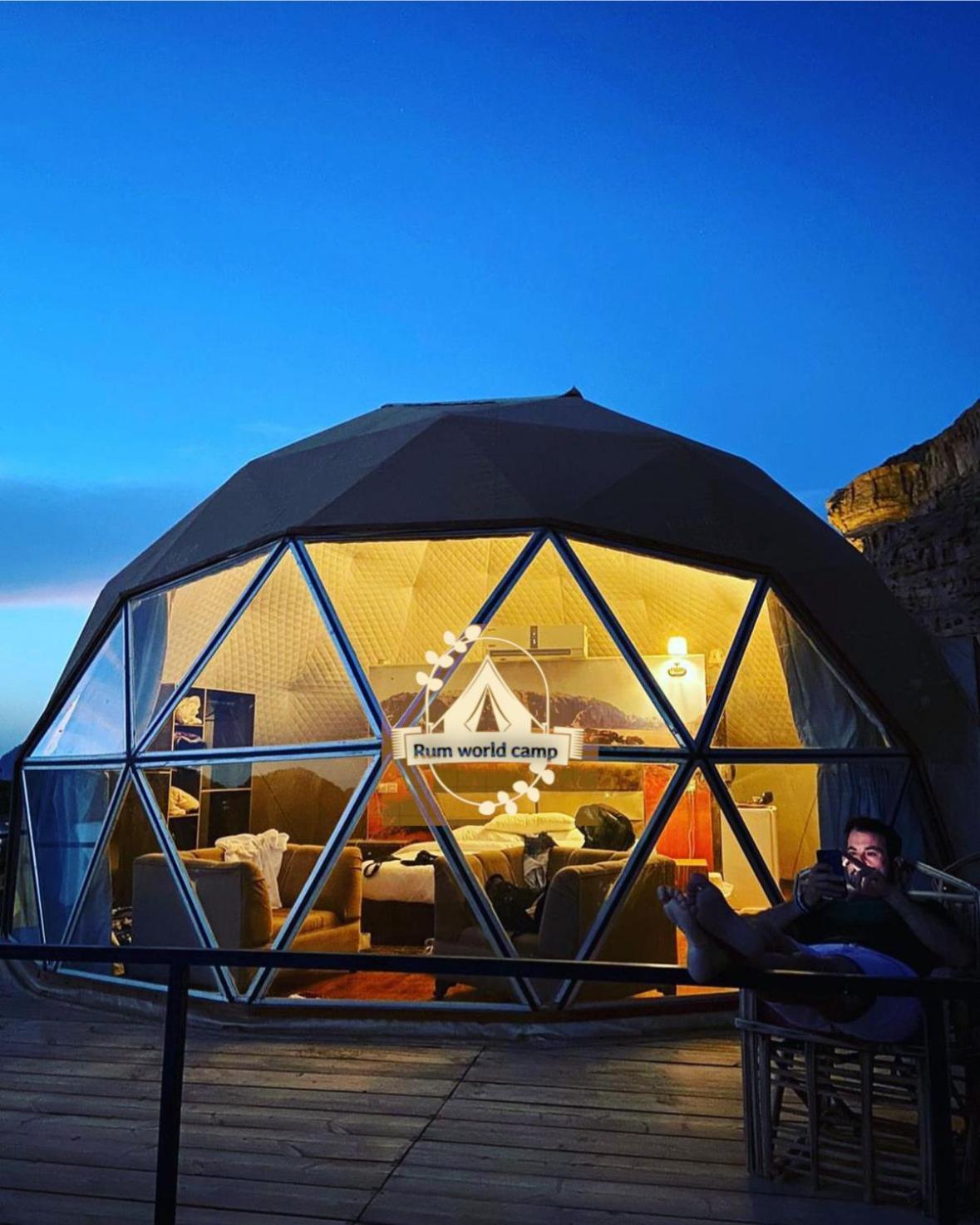 Rum World Bubble Luxury Camp Вади Рум Екстериор снимка