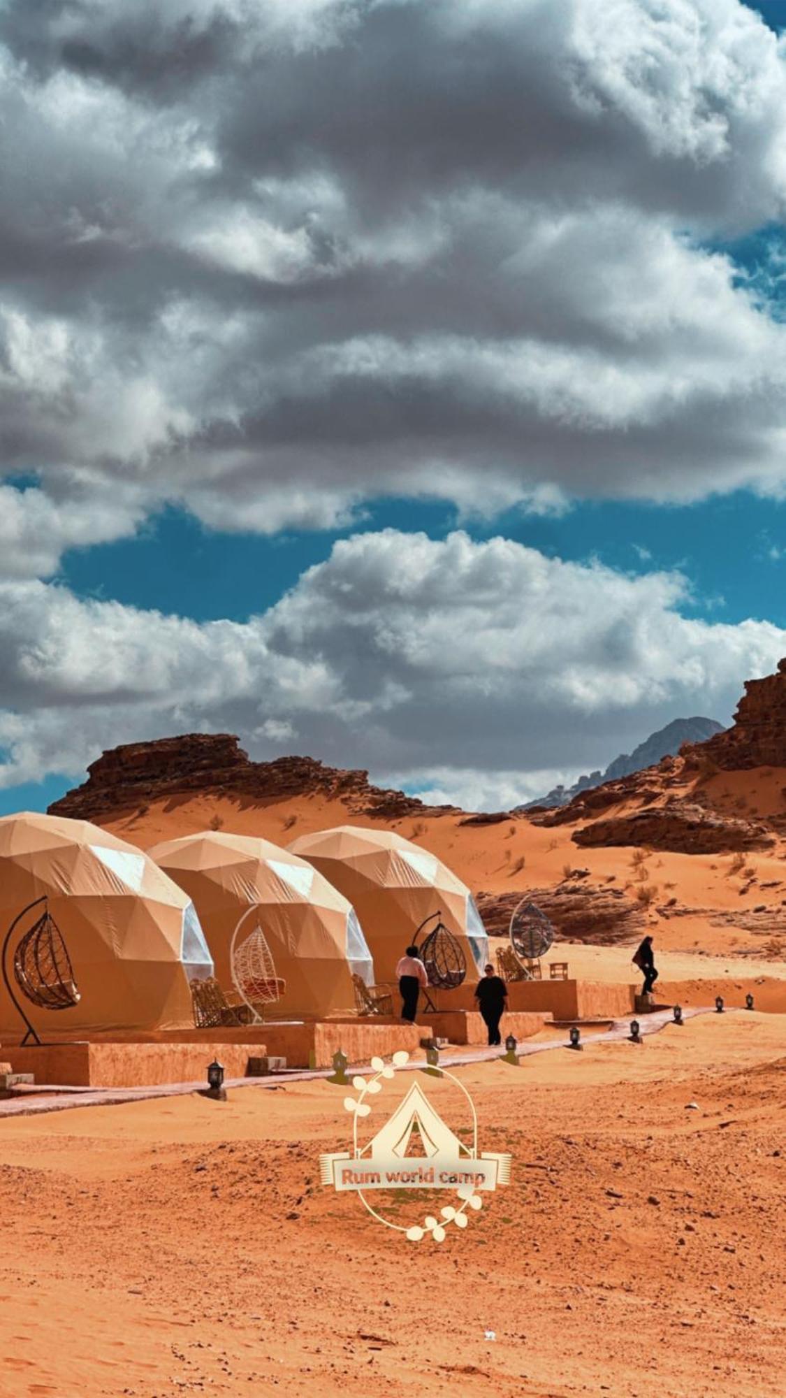 Rum World Bubble Luxury Camp Вади Рум Екстериор снимка